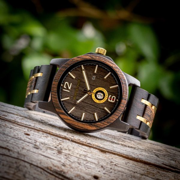 Reloj de madera de bambú con correa de tela modelo Yellowstone